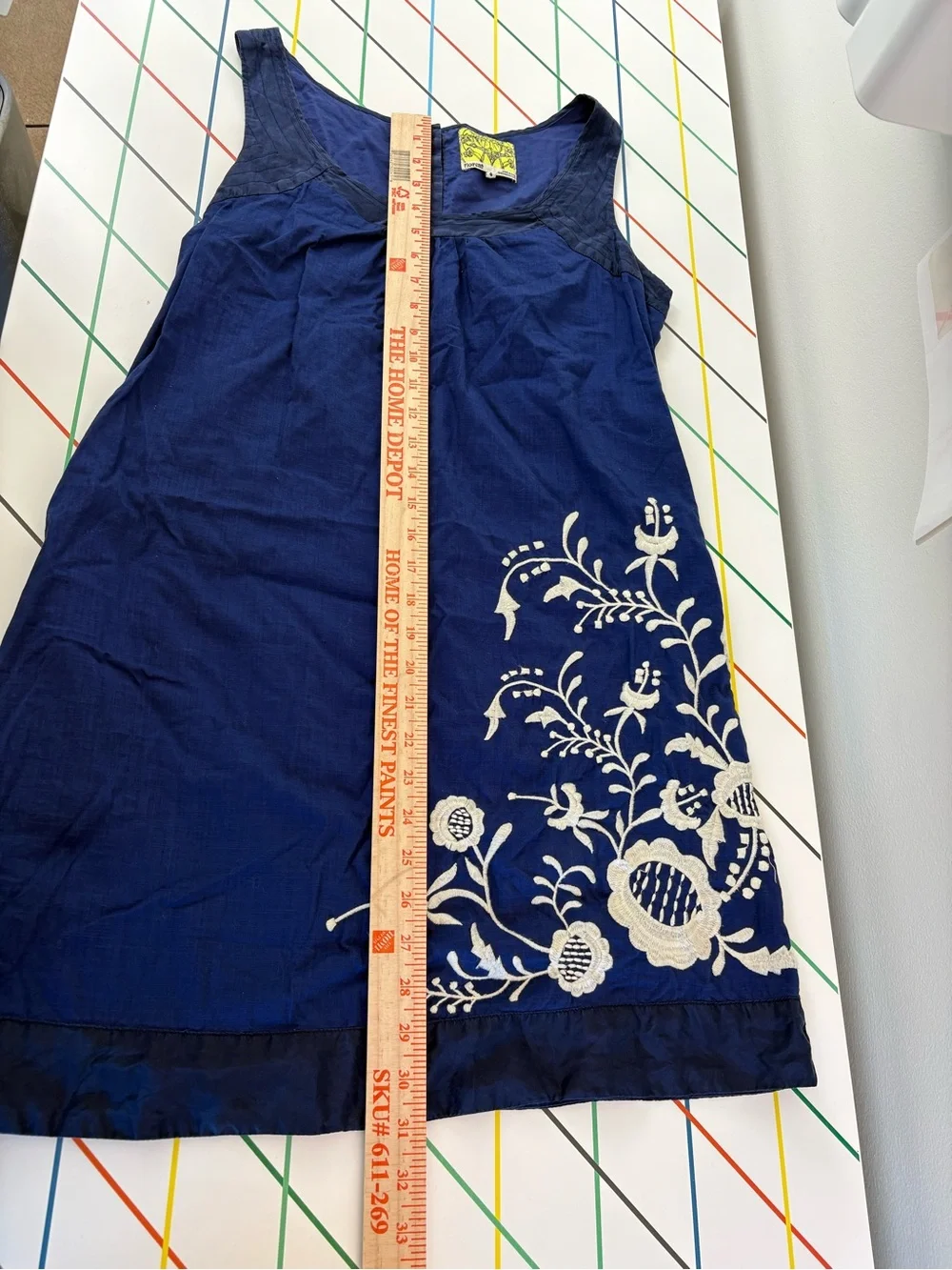 Floreat Anthropologie Navy Sleeveless Dress w/ Floral Embroidery Size 4 EUC Boho